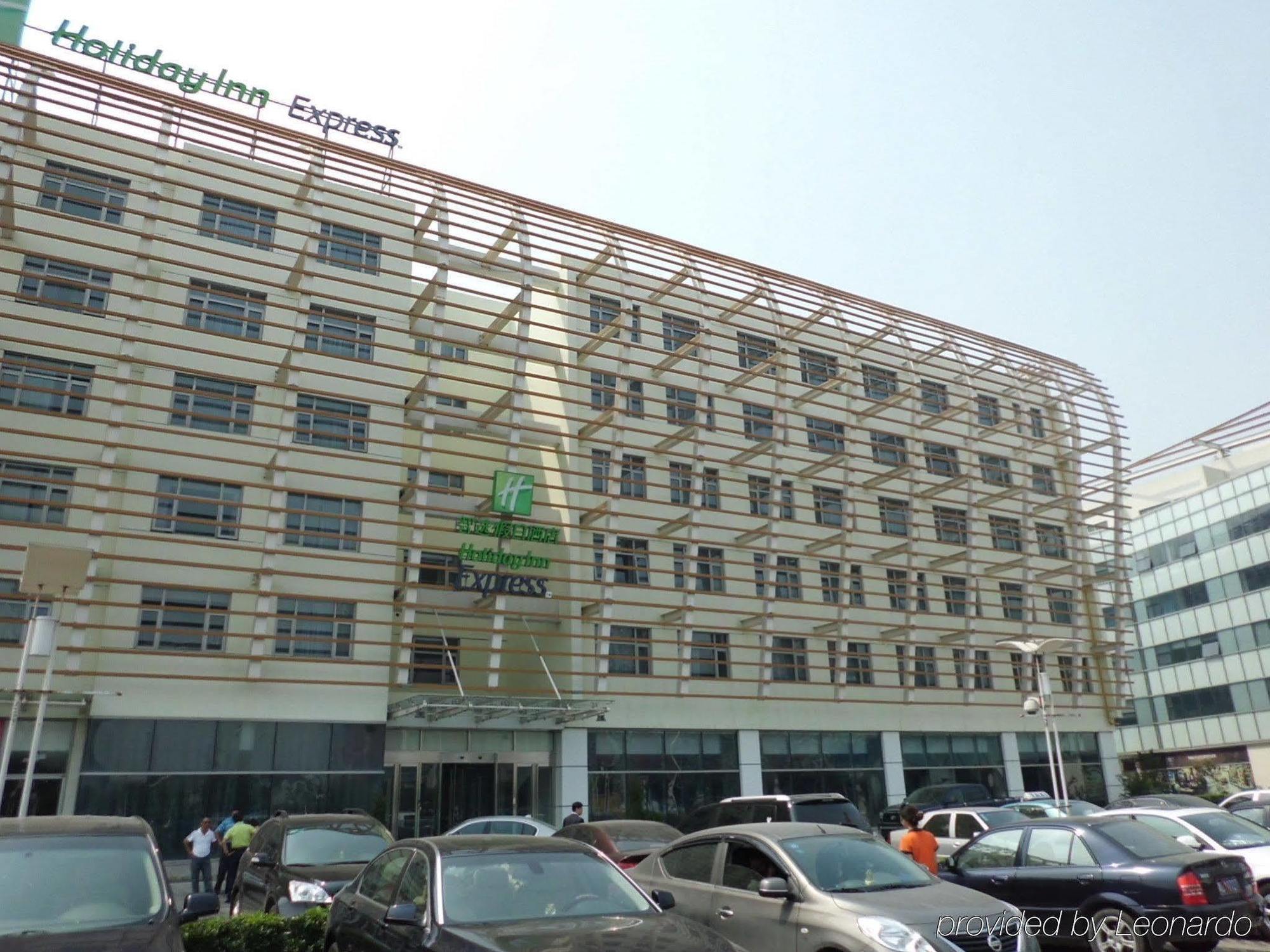Holiday Inn Express Tianjin Binhai Eksteriør bilde