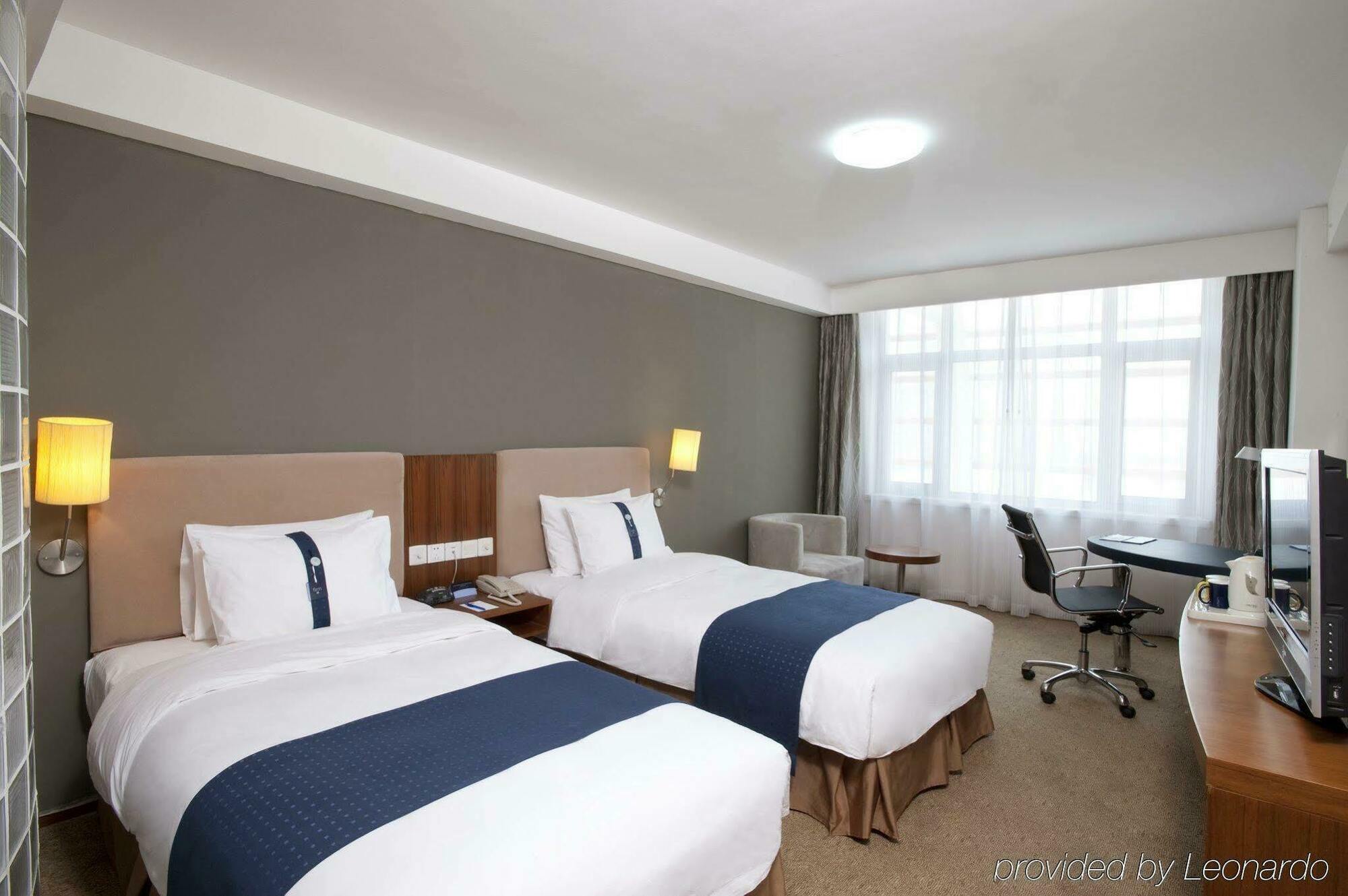Holiday Inn Express Tianjin Binhai Rom bilde